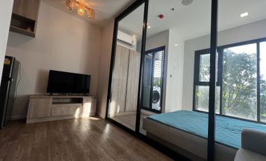 À vendre 1 chambre condo à Khlong Toei, Bangkok