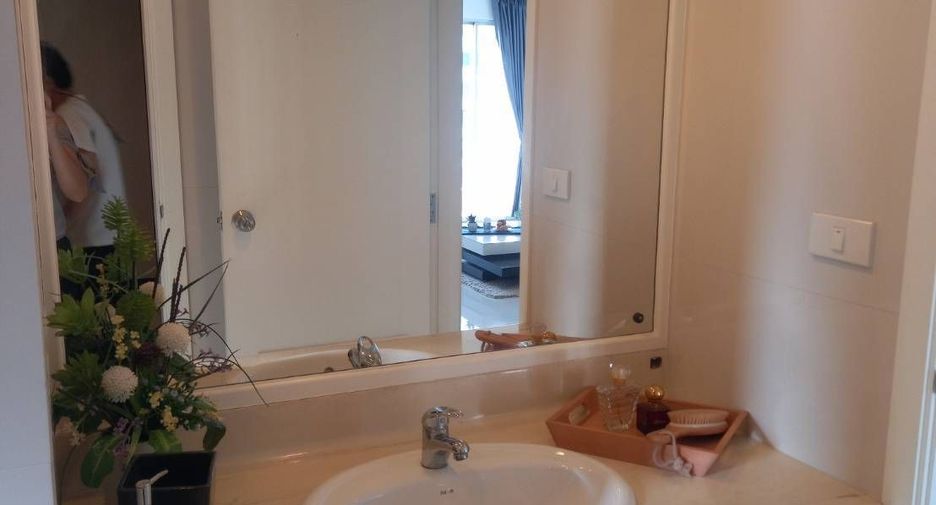 For sale 2 bedrooms condo in Bang Na, Bangkok