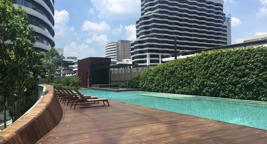 For sale 2 bedrooms condo in Pathum Wan, Bangkok