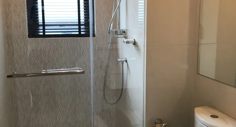 Wohnung zur Miete mit 2 Zimmer in Khlong Toei, Bangkok