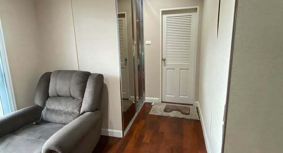 Haus zum Kauf mit 3 Zimmer in Saphan Sung, Bangkok