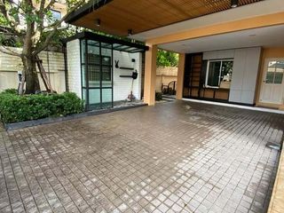 For sale 3 bedrooms house in Saphan Sung, Bangkok