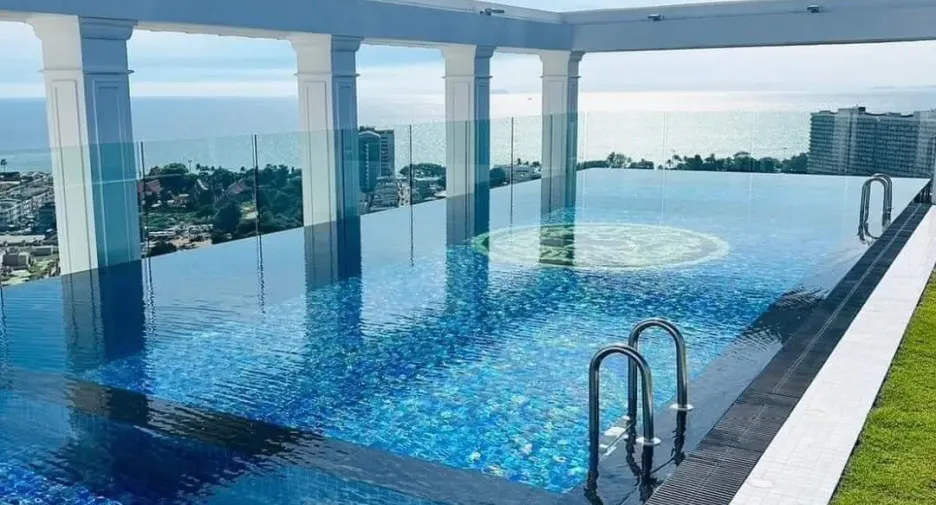 Condo en alquiler de 2 habitaciones en Bang Lamung, Chonburi