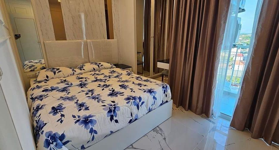 Condo en alquiler de 2 habitaciones en Bang Lamung, Chonburi