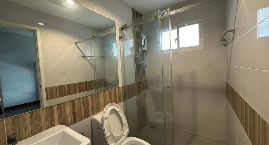 For sale 3 bedrooms house in Sai Mai, Bangkok