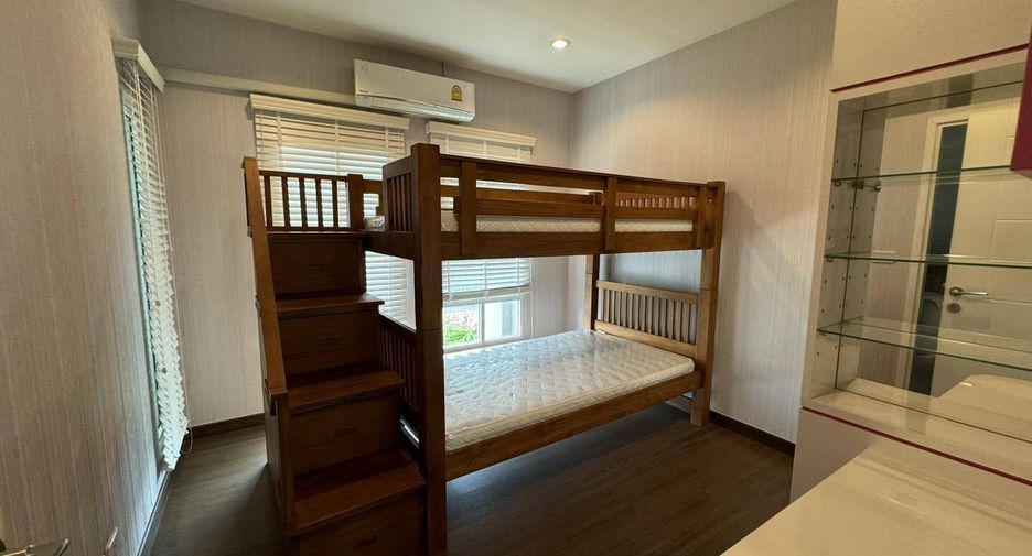 For sale 3 bedrooms house in Sai Mai, Bangkok