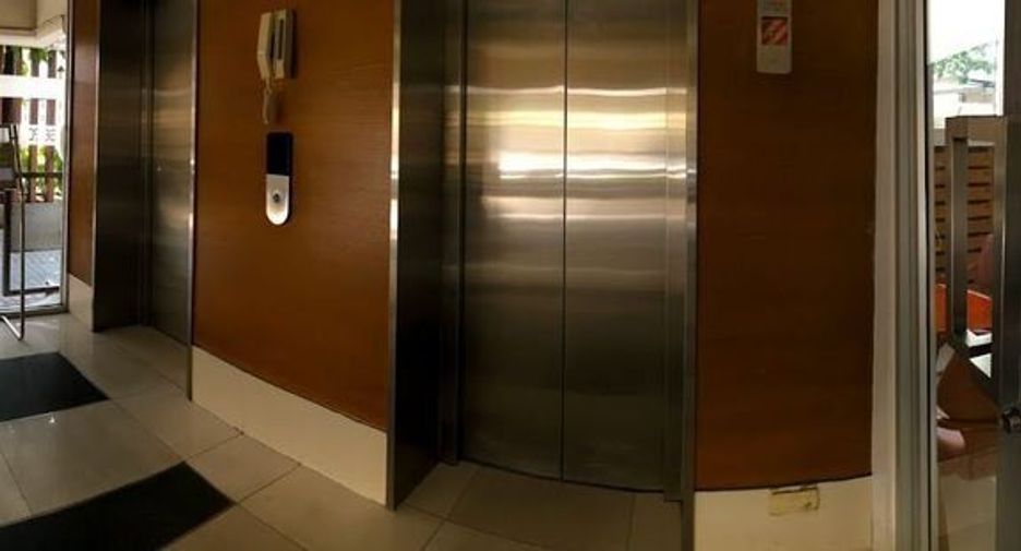 For rent 1 bed condo in Phaya Thai, Bangkok