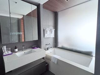 Condo en alquiler de 2 habitaciones en Sathon, Bangkok