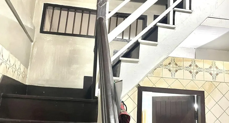 For sale 1 bed townhouse in Bang Rak, Bangkok