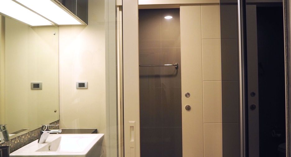 Wohnung zur Miete mit 1 Zimmer in Khlong Toei, Bangkok