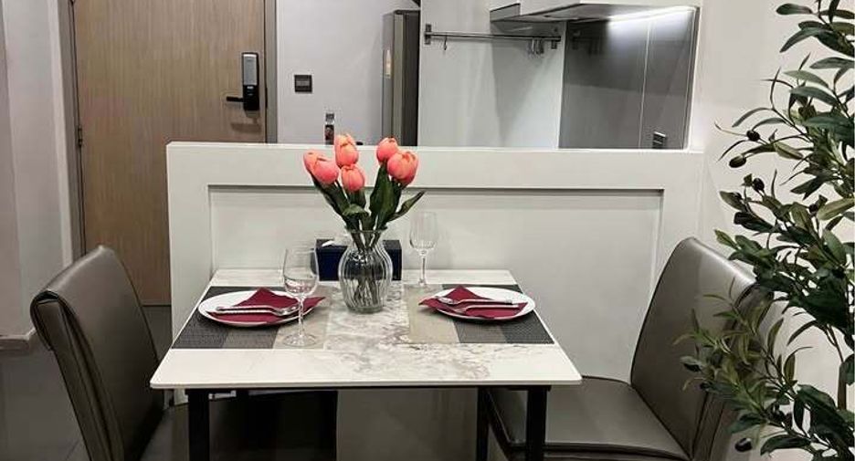 For sale and for rent 2 bedrooms condo in Watthana, Bangkok
