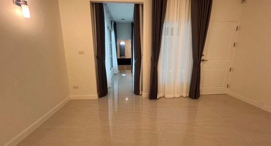 À louer 5 chambres maison à Bang Phli, Samut Prakan