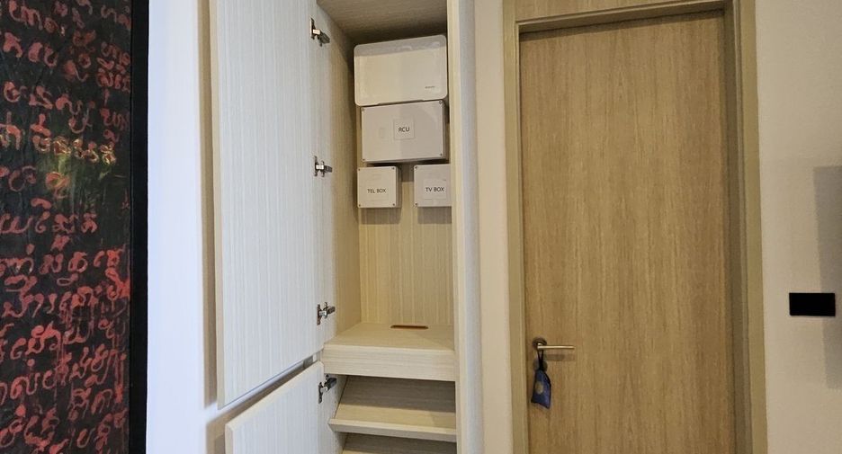 Condo en alquiler de 1 habitaciones en Khlong Toei, Bangkok