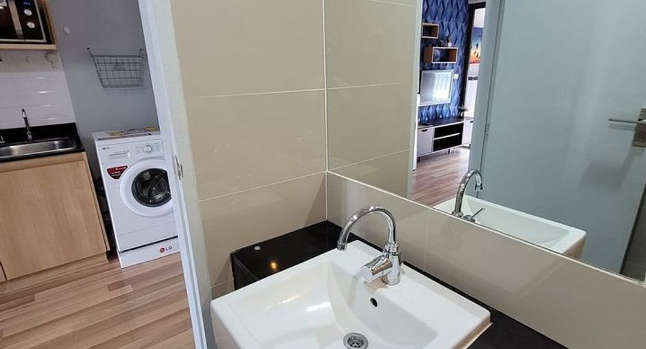 À vendre studio condo à Bang Na, Bangkok
