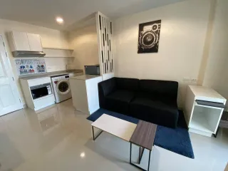 For rent 1 bed condo in Phra Khanong, Bangkok