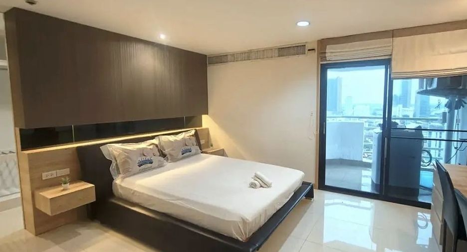 À louer 2 chambres condo à Khlong Toei, Bangkok