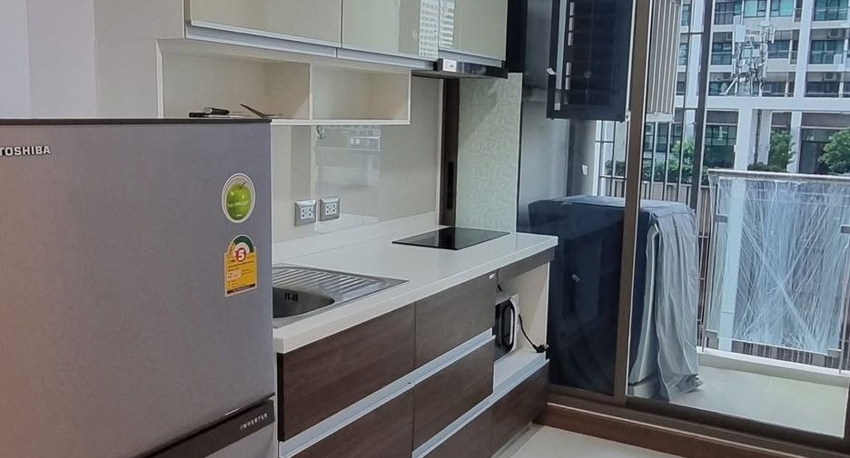 Condo en alquiler de 1 habitaciones en Watthana, Bangkok