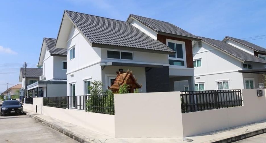For sale 4 bedrooms house in Doi Saket, Chiang Mai