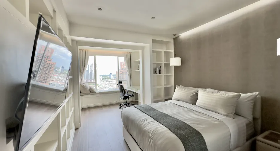 For sale and for rent 4 bedrooms condo in Khlong Toei, Bangkok