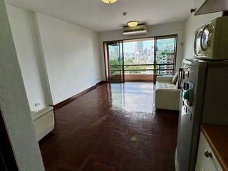For rent studio condo in Phaya Thai, Bangkok