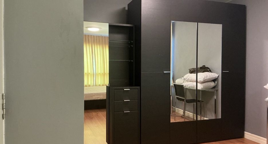 For rent 1 bed condo in Phra Khanong, Bangkok