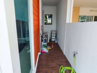 For rent 3 bedrooms townhouse in Bang Khen, Bangkok
