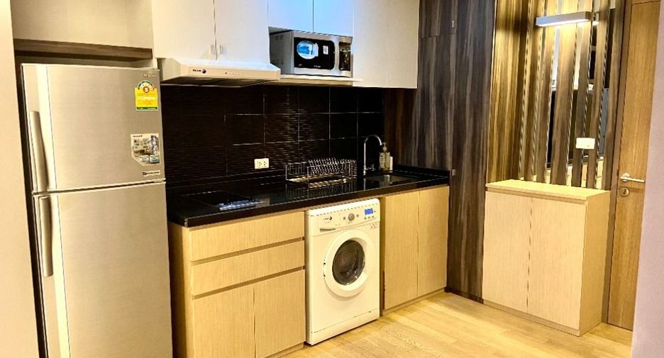 Wohnung zur Miete mit 1 Zimmer in Khlong Toei, Bangkok
