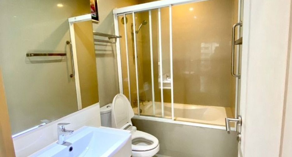 Wohnung zur Miete mit 1 Zimmer in Khlong Toei, Bangkok
