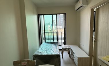 For sale 1 bed condo in Huai Khwang, Bangkok