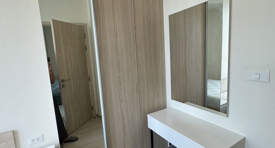 For sale 1 bed condo in Huai Khwang, Bangkok