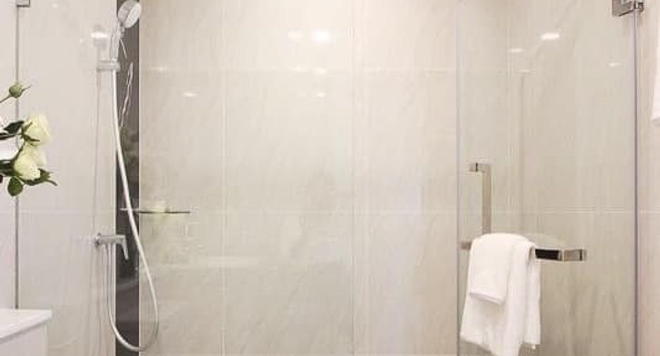 For sale 2 bedrooms condo in Phaya Thai, Bangkok