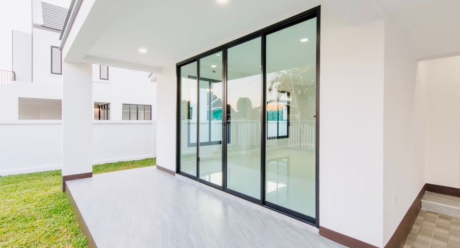 Casa en venta de 3 habitaciones en San Sai, Chiang Mai
