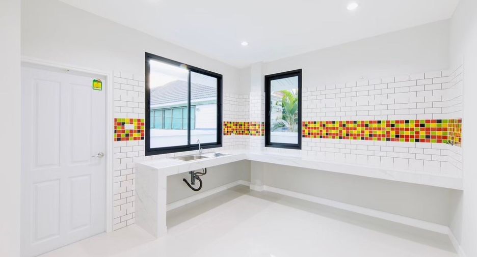 Casa en venta de 3 habitaciones en San Sai, Chiang Mai