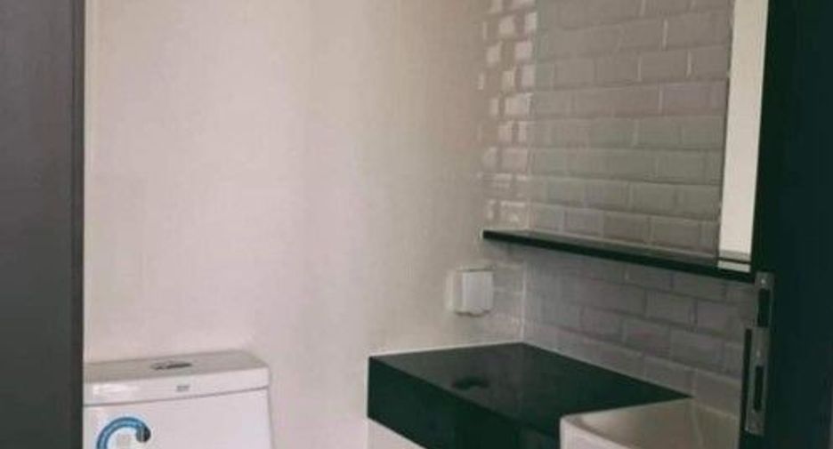 For rent 1 bed condo in Pathum Wan, Bangkok
