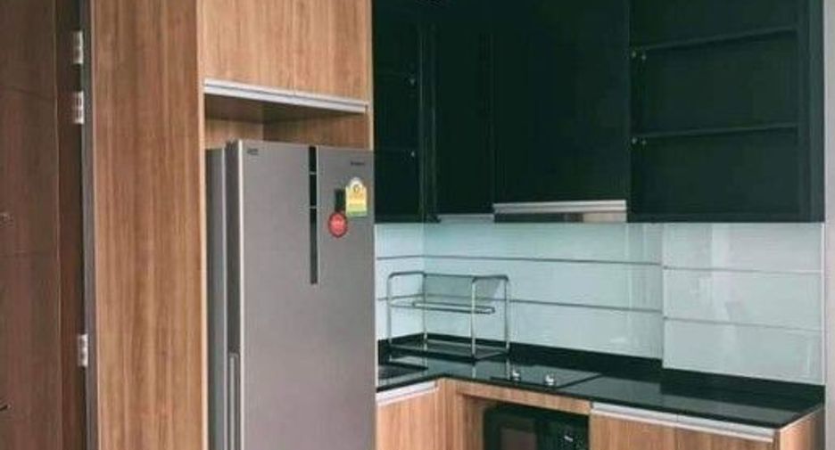 For rent 1 bed condo in Pathum Wan, Bangkok