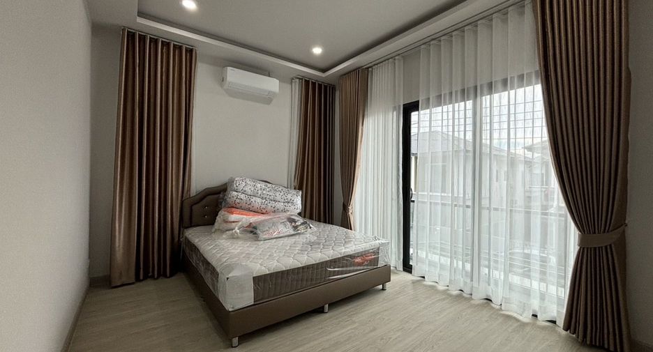 For rent 3 bedrooms house in Bang Lamung, Chonburi
