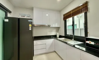Haus zur Miete mit 3 Zimmer in Bang Lamung, Chonburi