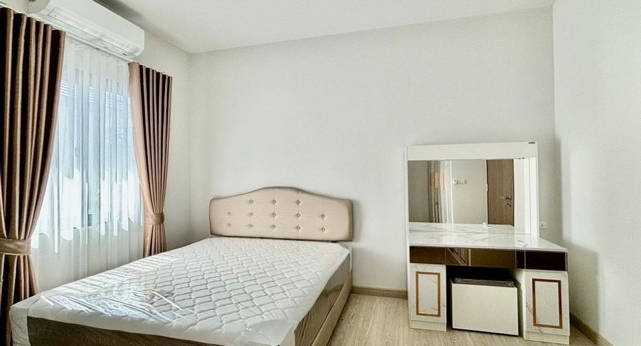 For rent 3 bedrooms house in Bang Lamung, Chonburi