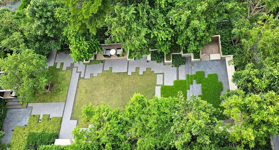 For sale 1 bed condo in Mueang Samut Prakan, Samut Prakan