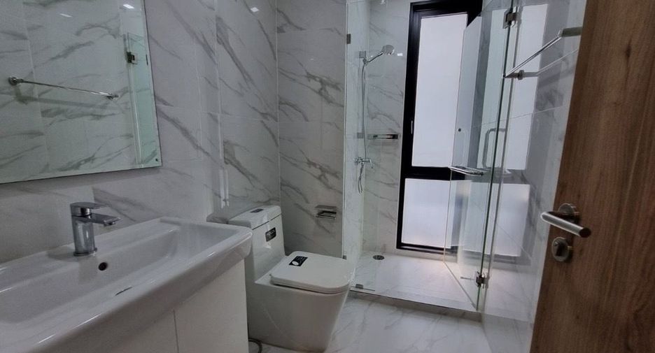 For rent 1 bed apartment in Pathum Wan, Bangkok