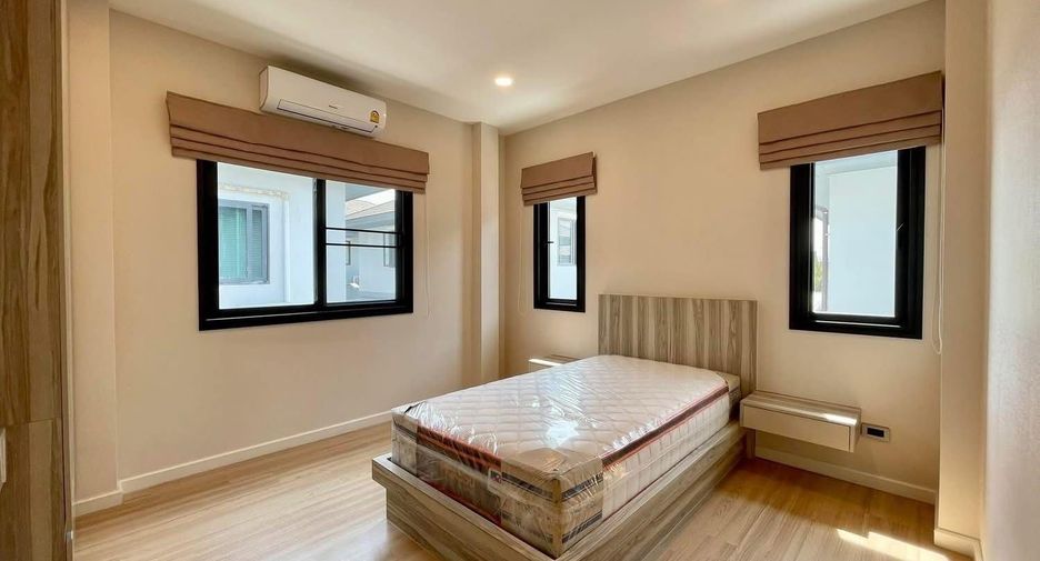 For rent 3 bedrooms house in Bang Lamung, Chonburi