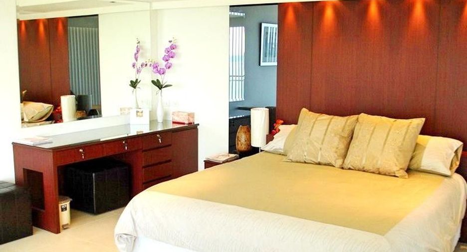 For sale 3 bedrooms condo in Bang Lamung, Chonburi