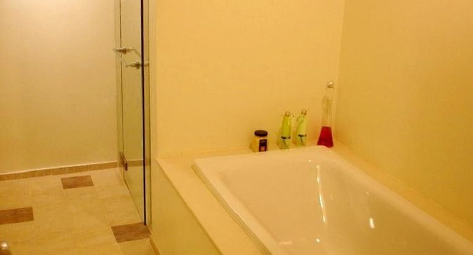 For sale 3 bedrooms condo in Bang Lamung, Chonburi