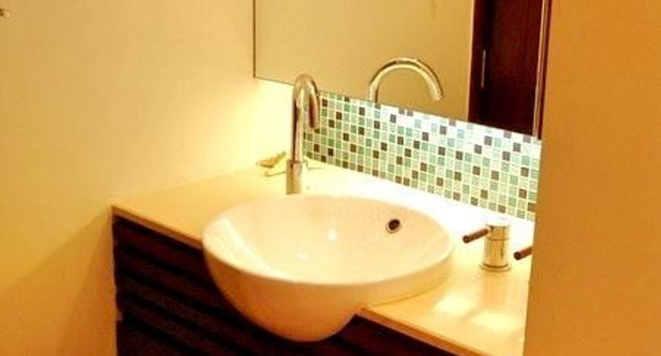 For sale 3 bedrooms condo in Bang Lamung, Chonburi