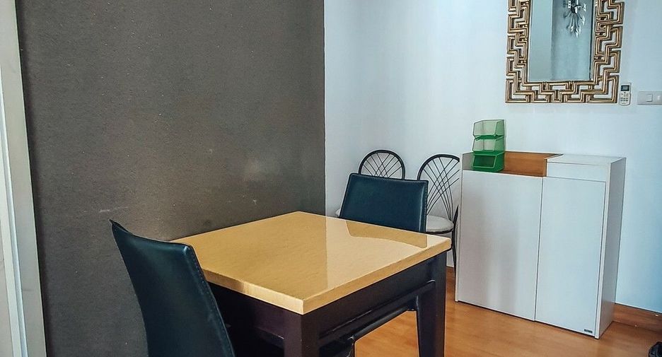 Wohnung zur Miete mit 2 Zimmer in Khlong Toei, Bangkok