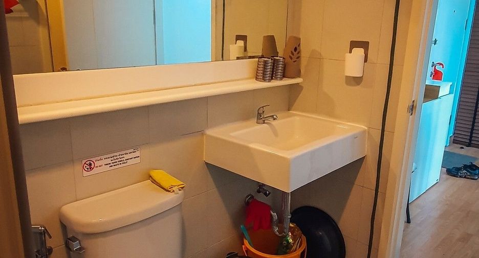 Wohnung zur Miete mit 2 Zimmer in Khlong Toei, Bangkok