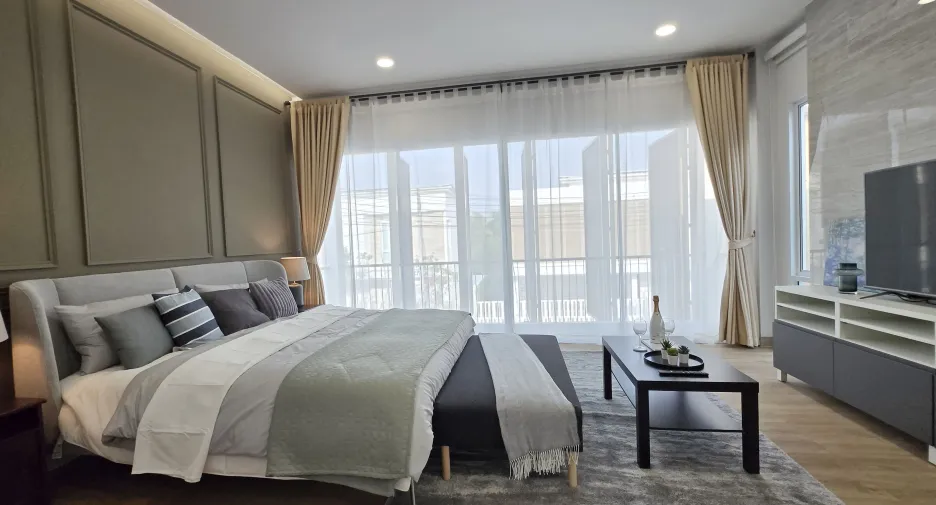 For sale 4 bedrooms house in Si Maha Phot, Prachin Buri