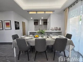 For sale 4 bedrooms house in Si Maha Phot, Prachin Buri