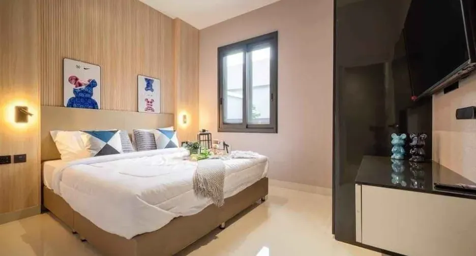 Villa en alquiler de 4 habitaciones en Bang Lamung, Chonburi