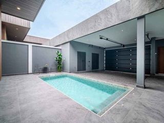 Villa en alquiler de 4 habitaciones en Bang Lamung, Chonburi
